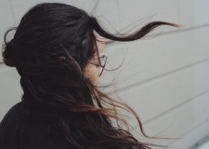 Cheveux hydratés : réparer la rentrée avec Inspire by VP